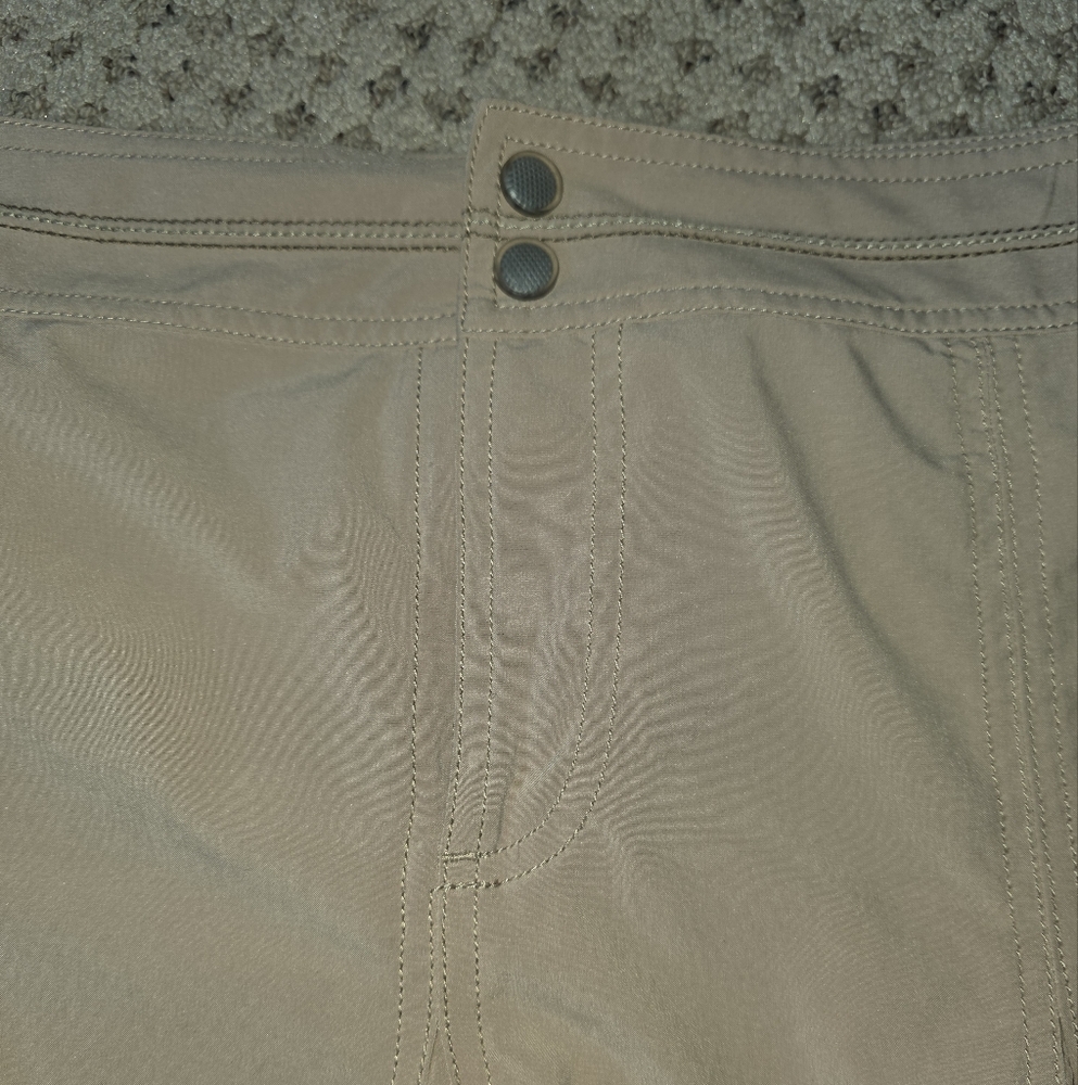 Title Nine Women's Beige Skort - Picture 2 of 9